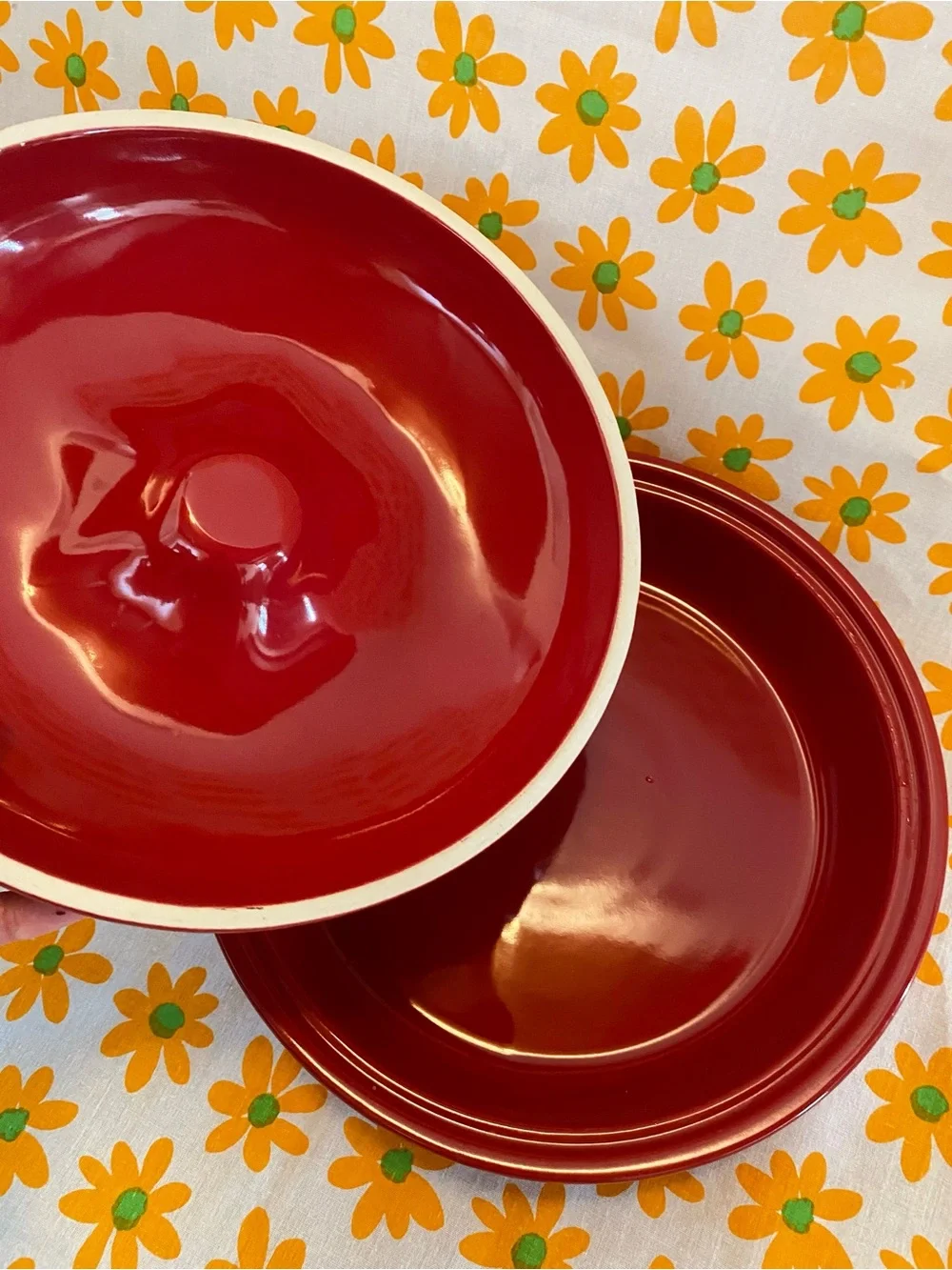 Vintage Apple Covered Dish